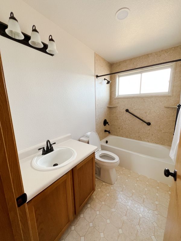 Bathroom Makeover Service in Andover, OH
